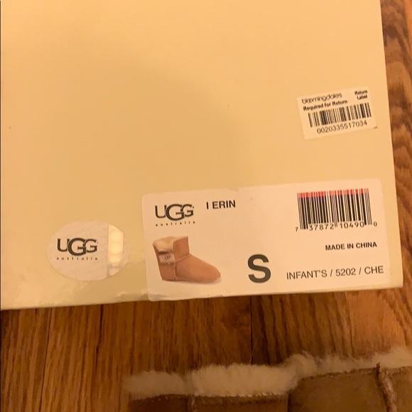 Baby Ugg booties. - Picture 4 of 4